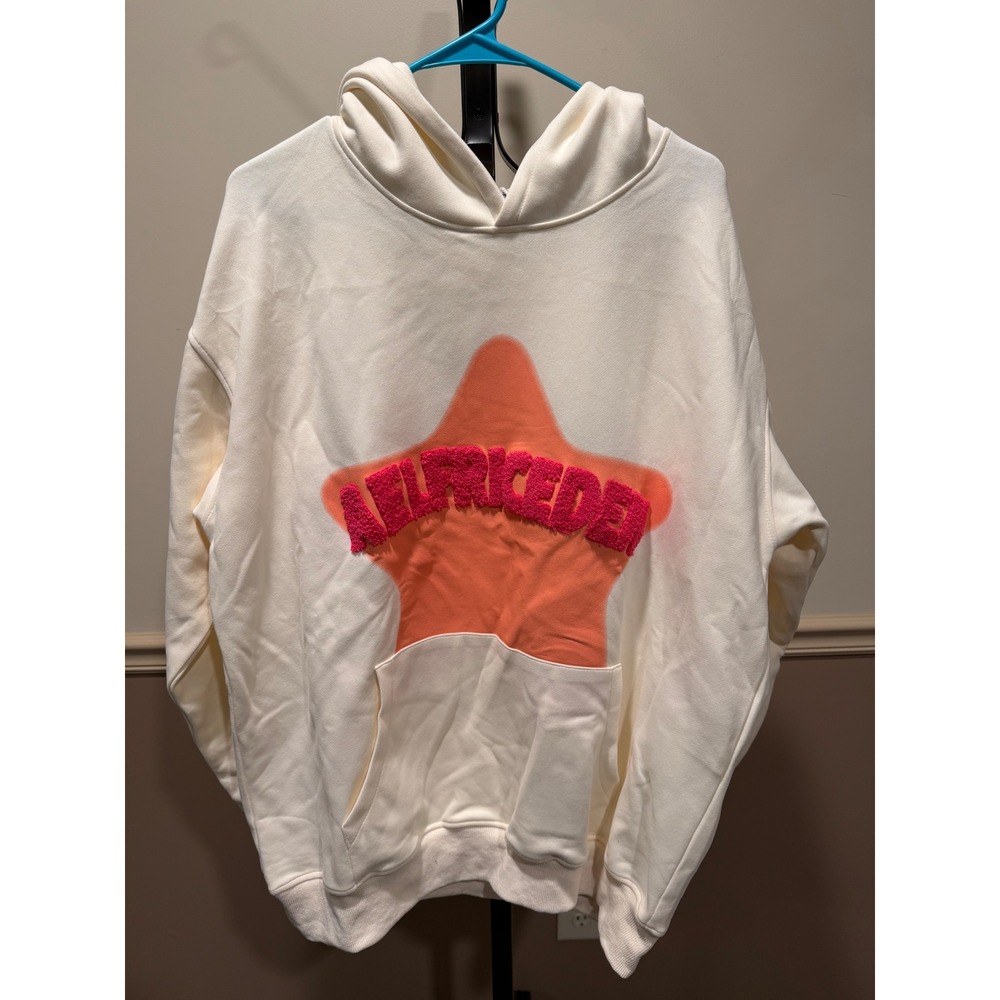Aelfric Eden Mens‎ Cream Star Spray Paint Chenille Patch Oversized Hoodie Medium